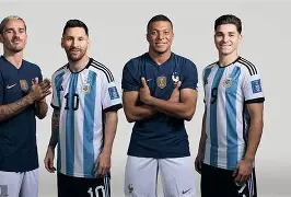 c7-关于足球比赛现场一波又一波的激动人心的信息