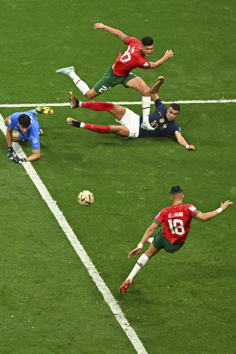 c7-澳大利亚队遭遇意外失利，备战下一场比赛的简单介绍